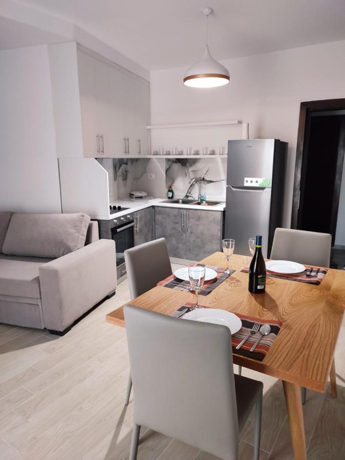 Proda Apartments Sarande Luaran gambar