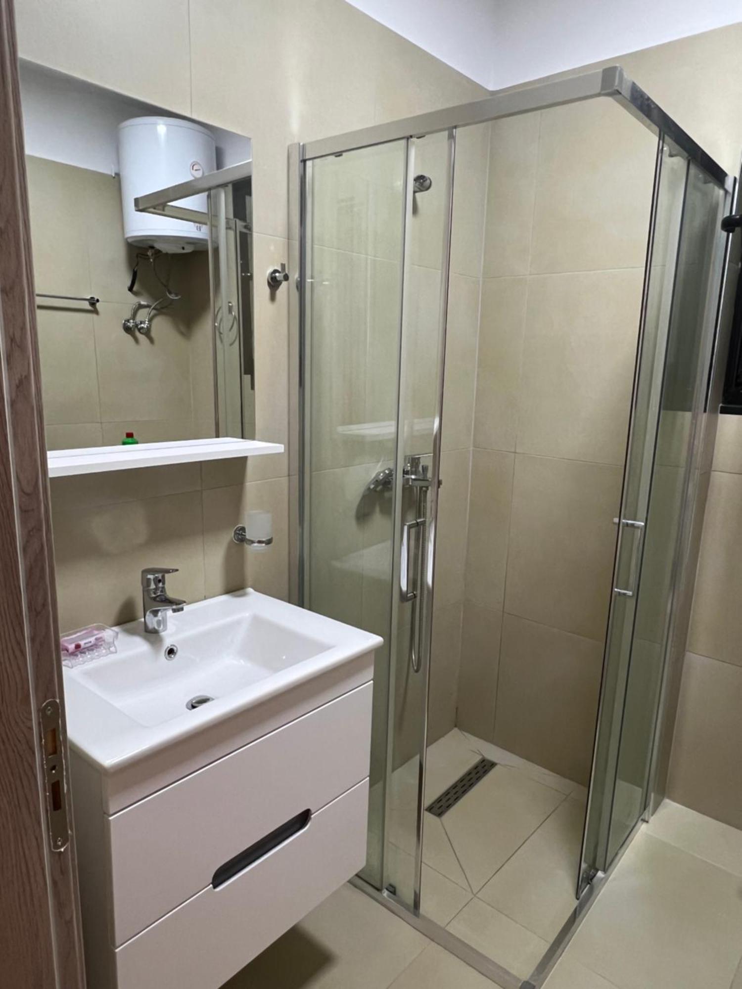 Proda Apartments Sarande Luaran gambar
